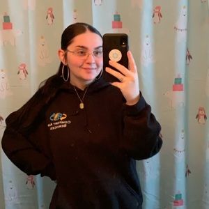 Meet your Posher, Angelina